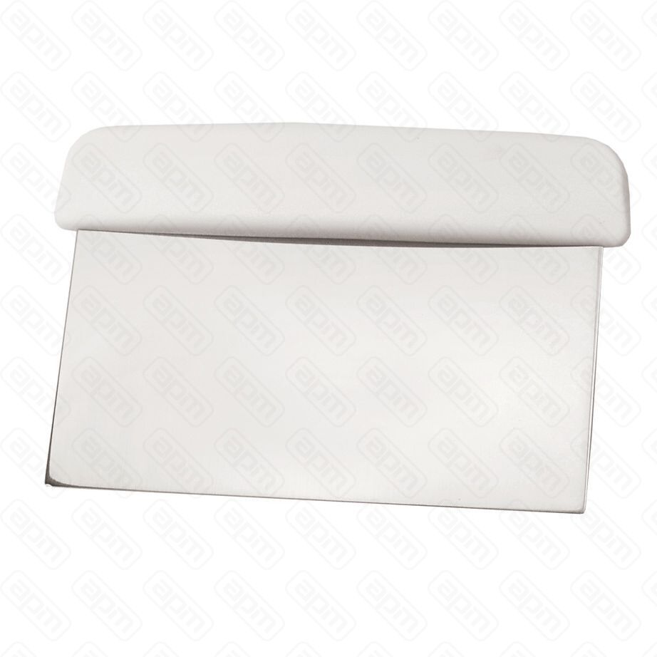 Скребок 15 см черная пластиковая ручка PL Proff Cuisine