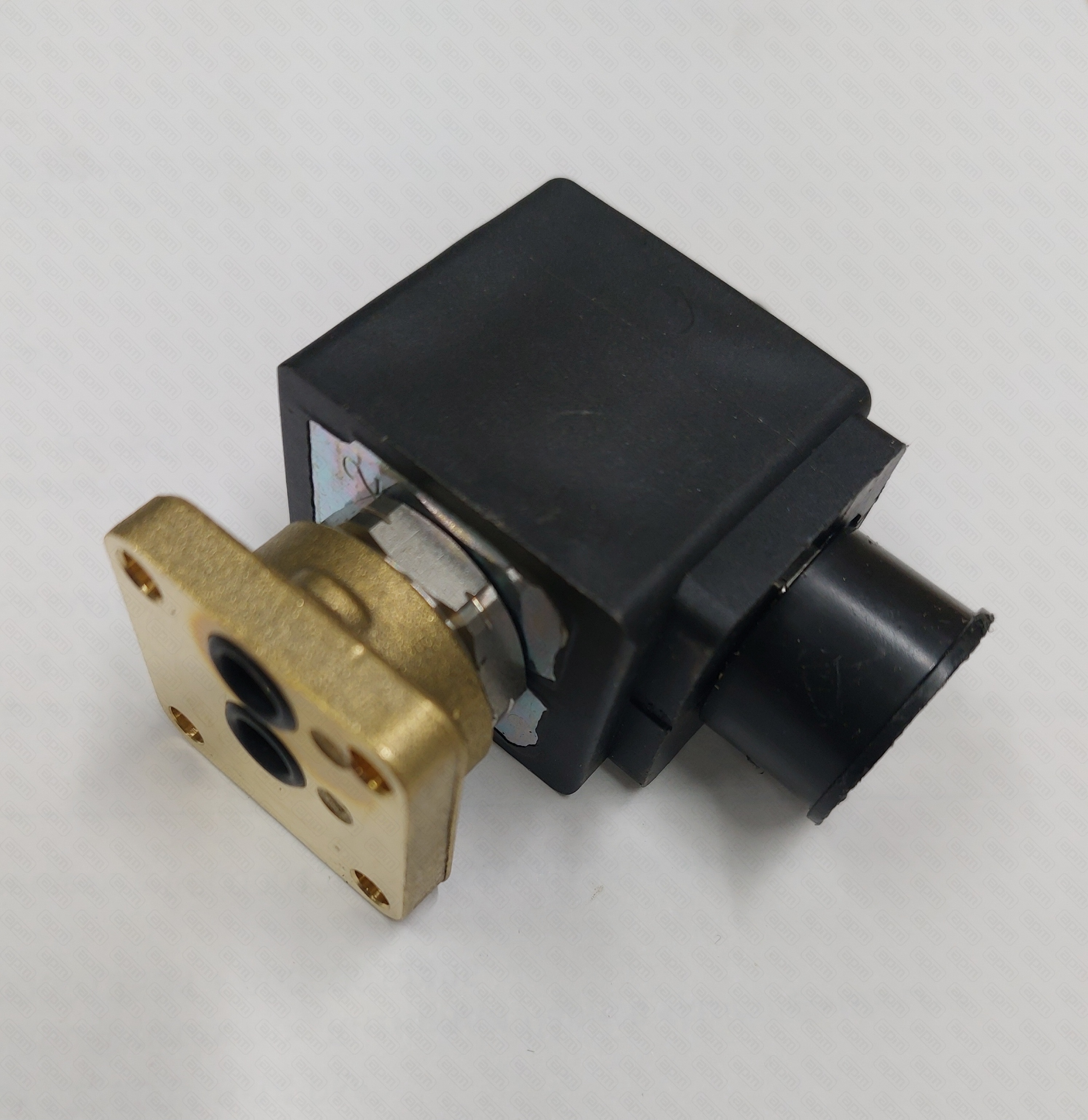 Клапан соленоидный 3-х ходовой 220 вольт латунь ELECTROVALVE 3 WAYS 230V - BRASS BASE